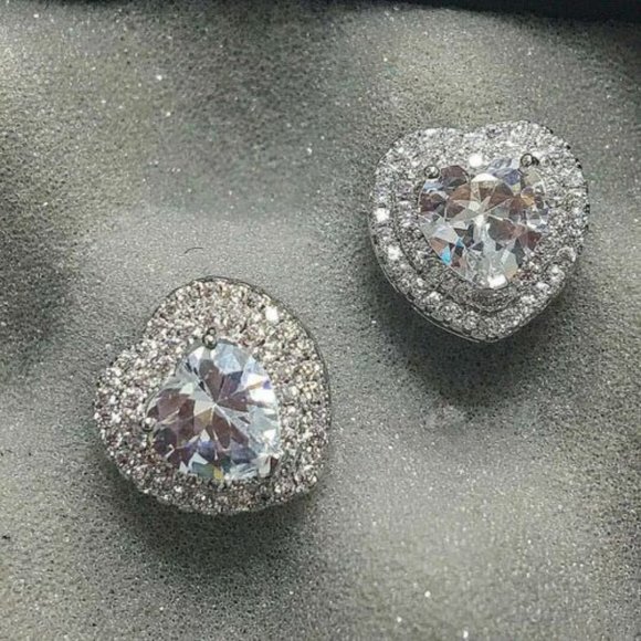 925 Sterling Silver Luxury Romantic Heart Diamond Zircon Stud Earrings 1.13ctw - Picture 4 of 4